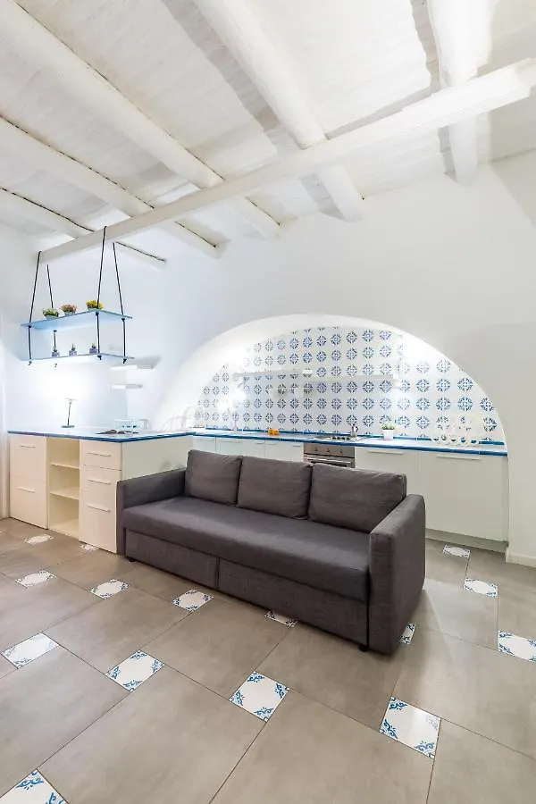 Cozy Apartment Ai Quartieri Spagnoli By Wonderful Italy Naples
