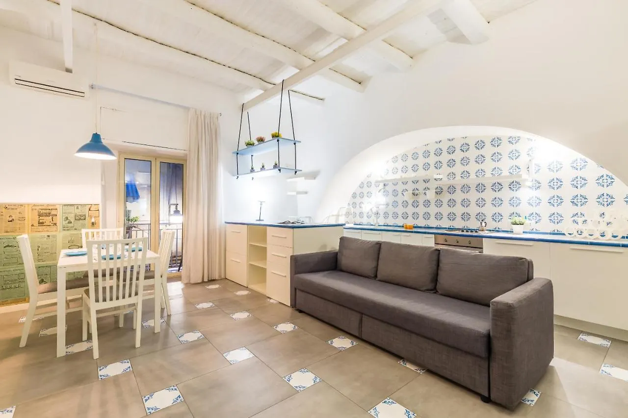 Cozy Apartment Ai Quartieri Spagnoli By Wonderful Italy Naples 0*,