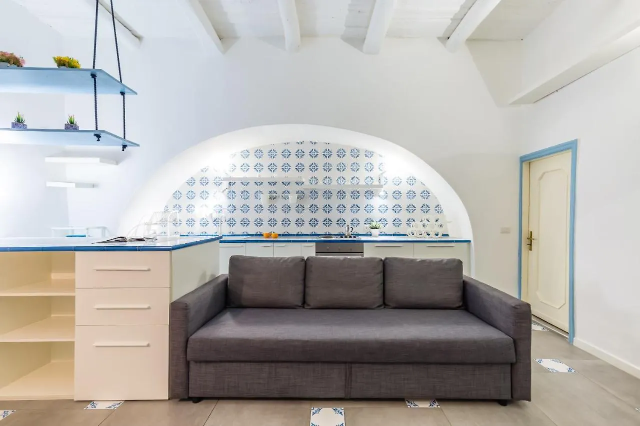 Cozy Apartment Ai Quartieri Spagnoli By Wonderful Italy Neapel Italien